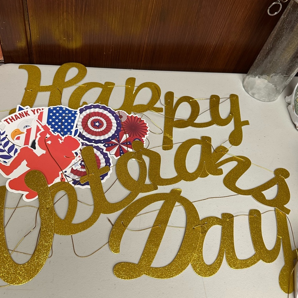 Patriotic Americans Happy Veterans Day Banner